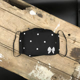 MASQUE NOIR À POIS BLANCS